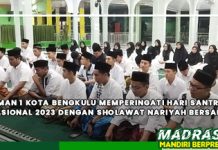 MAN 1 Kota Bengkulu Memperingati Hari Santri Nasional 2023 dengan Sholawat Nariyah Bersama