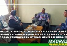 MAN 1 Kota Bengkulu menjadi salah satu lembaga pendidikan yang terpilih sebagai sasaran utama Program Peningkatan Literasi Generasi Muda 2024