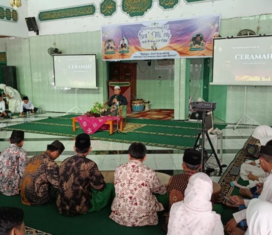 Penuh Khidmat, Gema Selawat dan Seni Tradisional Warnai Peringatan Isra Mi’raj di MAN 1 Kota Bengkulu