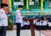 Kakanwil Kemenag Bengkulu Beri Motivasi dan Tekankan Adab dalam Upacara di MAN 1 Kota Bengkulu.